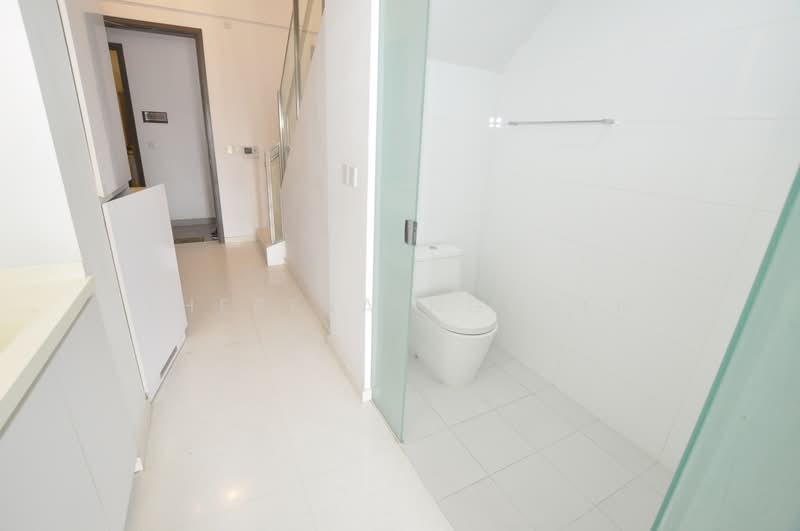 #1 Loft, 1 Lorong 24 Geylang, 2 Bedrooms, 560 sqft, Apartment For Sale, by Theresa Nguyen, 23686884 - PropertyGuru.com.sg