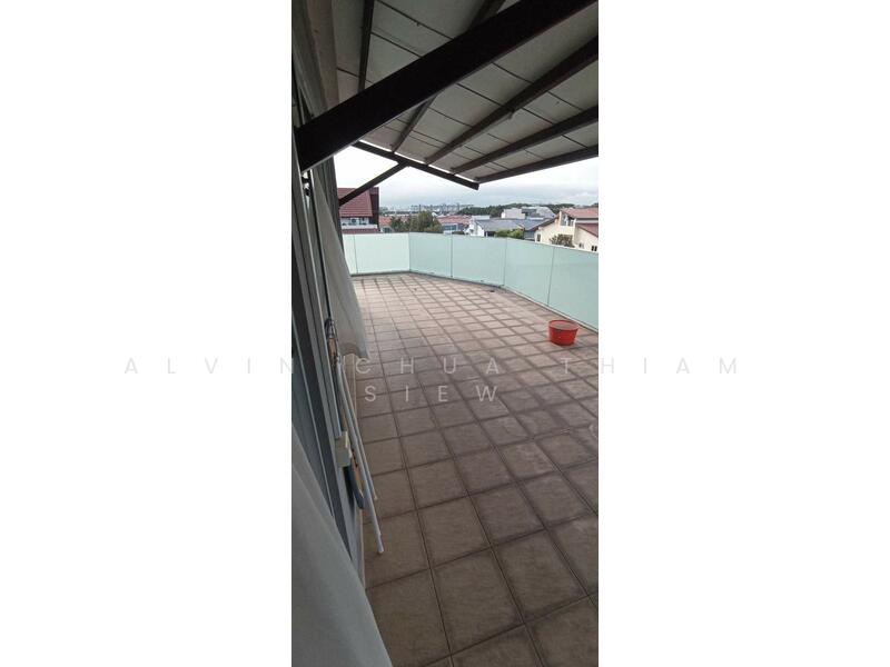 Room in semi-detached house near clementi, Faber Ave, Room Rental, 260 sqft, Semi-Detached House For Rent, by Alvin Chua Thiam Siew, 23687139 - PropertyGuru.com.sg