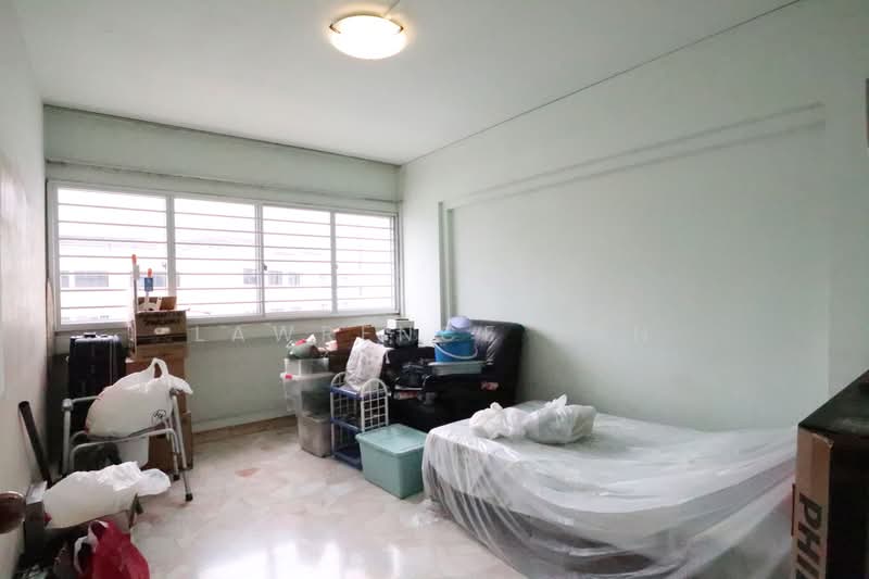 115 Bukit Batok West Avenue 6, 115 Bukit Batok West Avenue 6, 3 Bedrooms, 1,420 sqft, HDB Flat For Rent, by Lawrence Tan, 23687286 - Bedroom 2 - PropertyGuru.com.sg