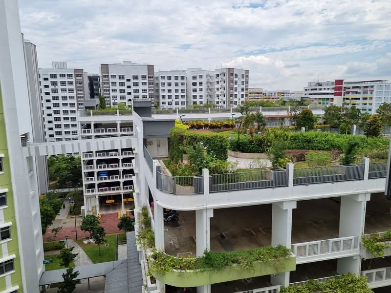 673A Fern Grove @ Yishun, 673A Yishun Avenue 4, 3 Bedrooms, 1,206 sqft, HDB Flat For Rent, by Cleo Foo, 23688363 - PropertyGuru.com.sg