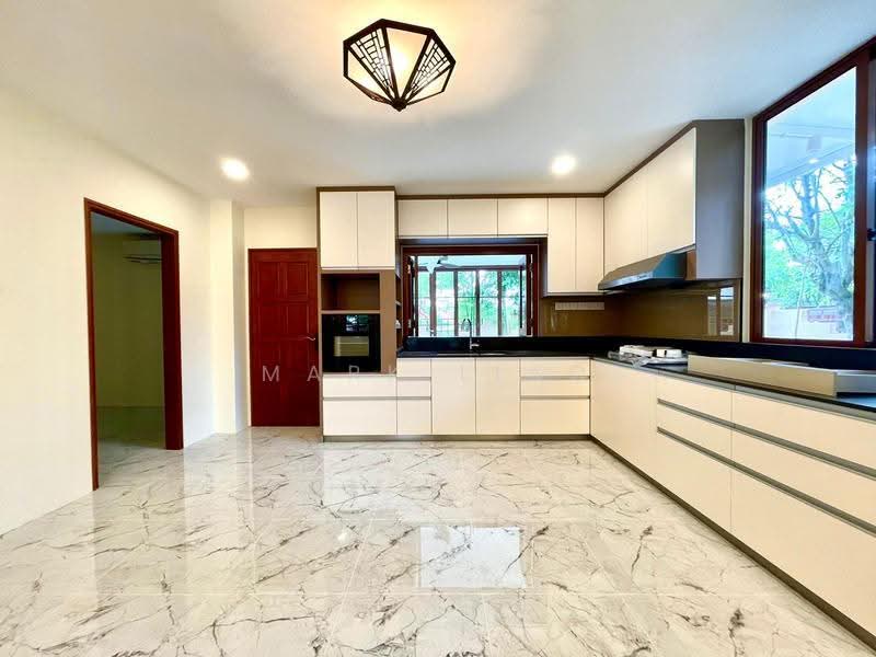 Mayflower Gardens, Mayflower Drive, Ang Mo Kio / Bishan / Thomson, 4 Bedrooms, 3,700 sqft, Semi-Detached House For Rent, by Mark Liao, 23688769 - PropertyGuru.com.sg