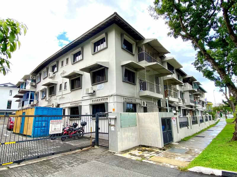 Still Mansion, 2 Still Road, 3 Bedrooms, 1,088 sqft, Walk-up Apartment For Sale, by Terence Tee (郑志翔), 23690412 - PropertyGuru.com.sg