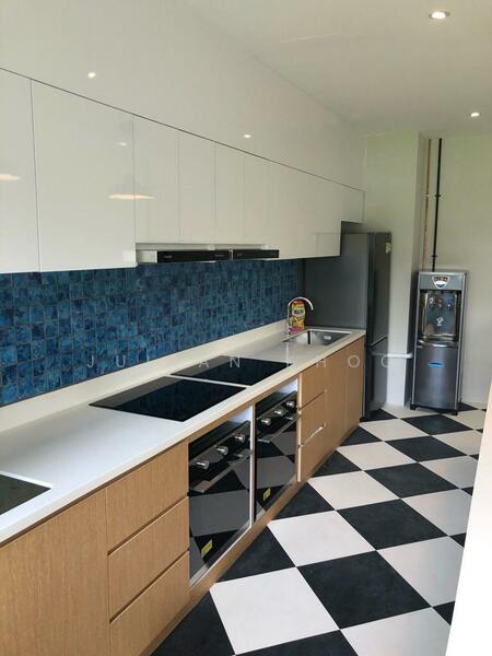 Near Botanic Gardens MRT ~ Lutheran @ Bukit Timah, Lutheran Road, Tanglin / Holland / Bukit Timah, Studio, 400 sqft, Apartment For Rent, by Julian Khoo, 23693251 - PropertyGuru.com.sg