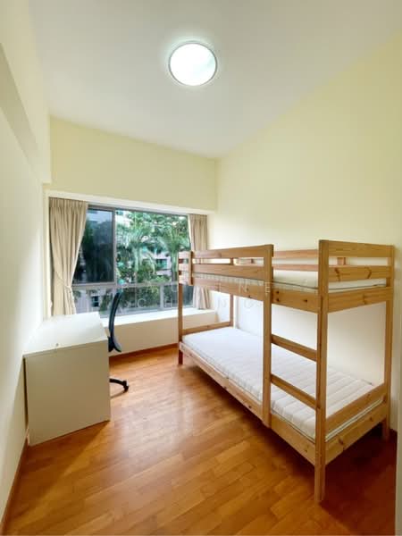 Waterford Residence, 21 Kim Yam Road, 3 Bedrooms, 1,195 sqft, Condominium For Rent, by Pauline Chong, 23693890 - PropertyGuru.com.sg