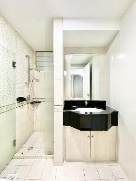 Yishun Emerald, 20 Canberra Drive, Sembawang / Yishun, 2 Bedrooms, 1,033 sqft, Condominium For Rent, by Serene Tey, 23694836 - PropertyGuru.com.sg