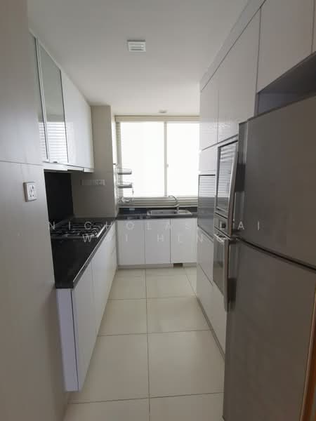 The Metropolitan Condominium, 8 Alexandra View, 2 Bedrooms, 1,066 sqft, Condominium For Rent, by Nicholas Lai Wai Heng, 23696250 - PropertyGuru.com.sg