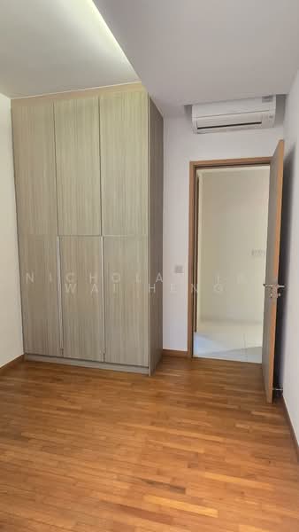 The Metropolitan Condominium, 8 Alexandra View, Alexandra / Commonwealth, 2 Bedrooms, 1,066 sqft, Condominium For Rent, by Nicholas Lai Wai Heng, 23696250 - PropertyGuru.com.sg