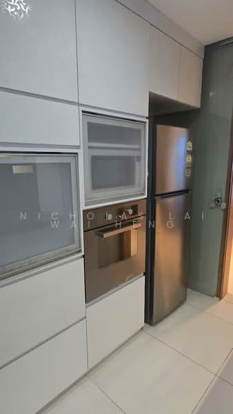 The Metropolitan Condominium, 8 Alexandra View, Alexandra / Commonwealth, 2 Bedrooms, 1,066 sqft, Condominium For Rent, by Nicholas Lai Wai Heng, 23696250 - PropertyGuru.com.sg