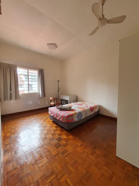 Thomson Garden Estate, , 4 Bedrooms, 2,000 sqft, Terraced House For Rent, by Mylene Neo, 23696712 - PropertyGuru.com.sg
