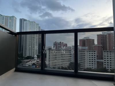 For Rent - Commonwealth Towers