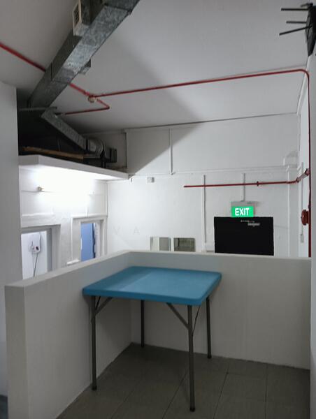 24 Pax Worker Unit. Can register MOM address, Town area, 3 Bedrooms, 1,500 sqft, Walk-up Apartment For Rent, by Eva Lau, 23698146 - PropertyGuru.com.sg