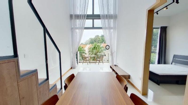 Double Volume Ceiling Height! 