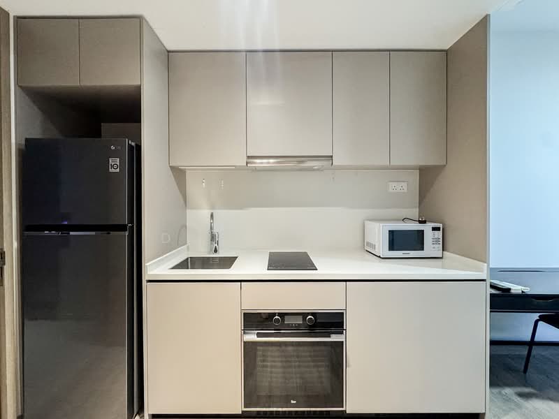 Dual-Key Studio Apartment - Kitchen - #PropertyPartners