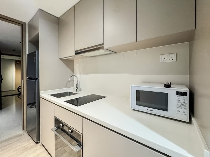 Dual-Key Studio Apartment - Kitchen - #PropertyPartners
