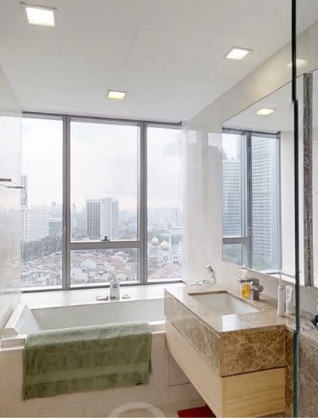 Concourse Skyline, 302 Beach Road, Beach Road / Bugis / Rochor, 2 Bedrooms, 1,356 sqft, Condominium For Sale, by Maya Mitsis, 23707753 - PropertyGuru.com.sg