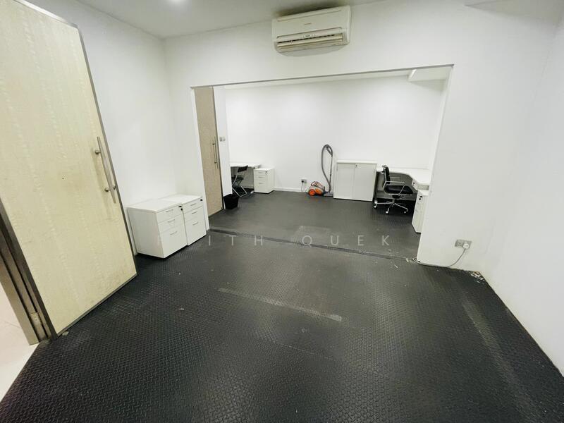 Wcega Tower, 21 Bukit Batok Crescent, 400 sqft, Light Industrial (B1) For Rent, by Faith Quek, 23711232 - CommercialGuru.com.sg