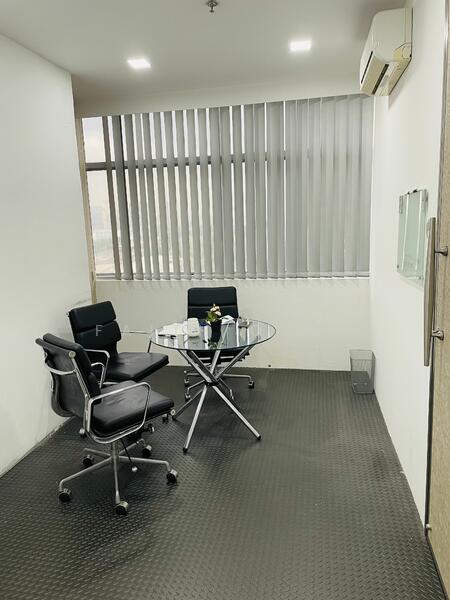 Wcega Tower, 21 Bukit Batok Crescent, 400 sqft, Light Industrial (B1) For Rent, by Faith Quek, 23711232 - CommercialGuru.com.sg