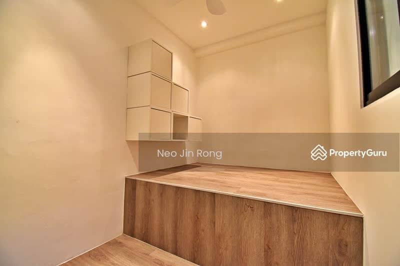 For Rent - Regentville