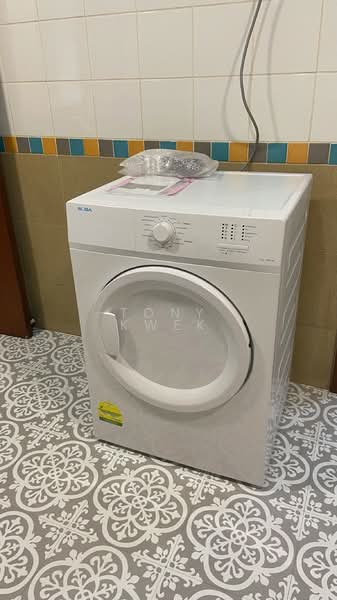 Woodsvale, 1 Woodlands Drive 72, Room Rental, 120 sqft, Condominium For Rent, by Tony Kwek, 23714032 - PropertyGuru.com.sg