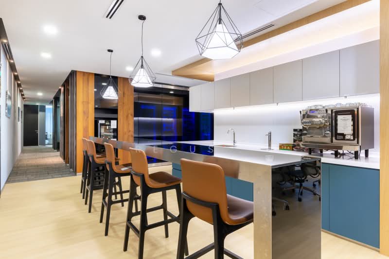 Coworking made simple at Regus MBFC Tower 3, 17/F, 12 Marina Boulevard, 108 sqft, Office For Rent, by Regus Singapore, 23714165 - CommercialGuru.com.sg