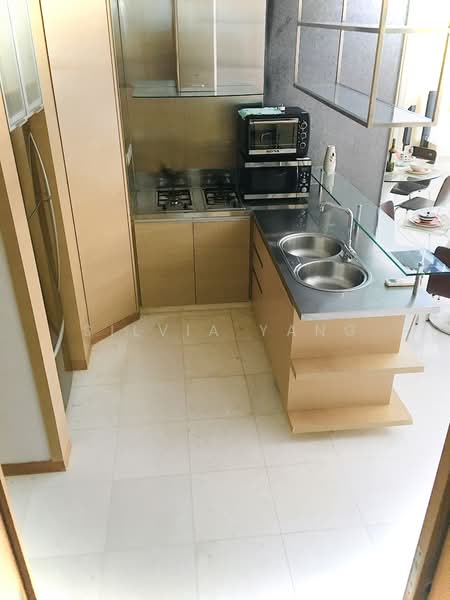 Icon, 10 Gopeng Street, 2 Bedrooms, 1,044 sqft, Apartment For Rent, by Silvia Yang, 23715380 - PropertyGuru.com.sg