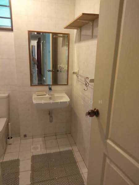 The Baycourt, 461A Upper East Coast Road, 4 Bedrooms, 1,680 sqft, Condominium For Rent, by Betty Loh, 23718171 - PropertyGuru.com.sg