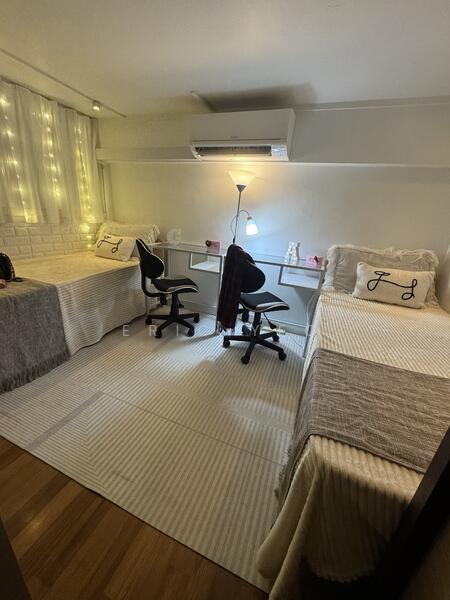 For Rent - Vanadium