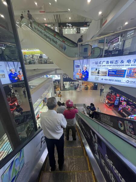 Sim Lim Square, 1 Rochor Canal Road, 377 sqft, Food & Beverage For Rent, by Steven Liu, 23720615 - CommercialGuru.com.sg