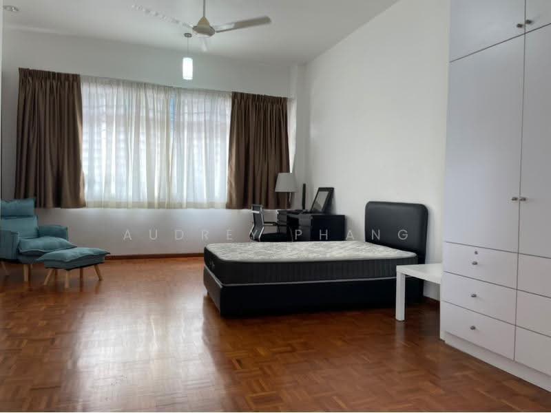 Kovan 2sty corner terrace, Kovan road, Hougang / Punggol / Sengkang, 6 Bedrooms, 3,400 sqft, Semi-Detached House For Rent, by Audrey Phang, 23722051 - PropertyGuru.com.sg