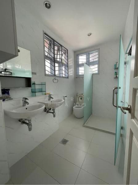 Kovan 2sty corner terrace, Kovan road, Hougang / Punggol / Sengkang, 6 Bedrooms, 3,400 sqft, Semi-Detached House For Rent, by Audrey Phang, 23722051 - PropertyGuru.com.sg