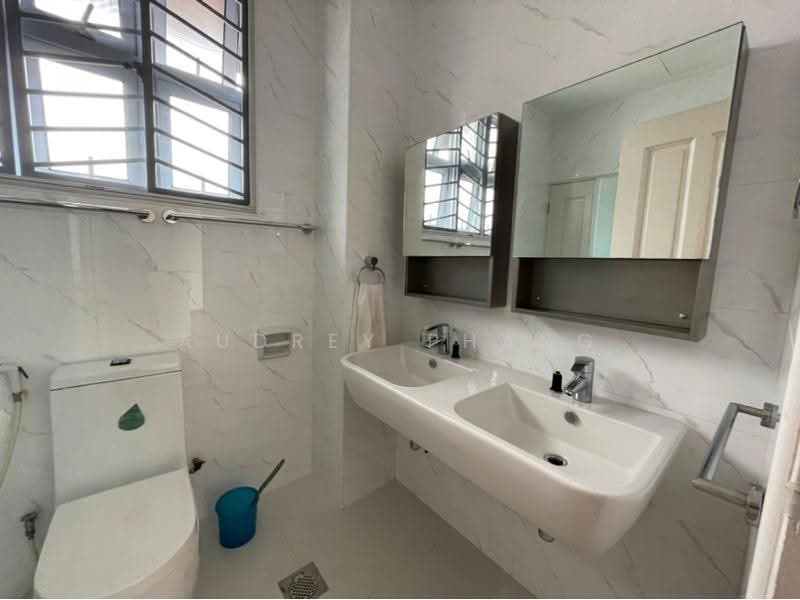 Kovan 2sty corner terrace, Kovan road, Hougang / Punggol / Sengkang, 6 Bedrooms, 3,400 sqft, Semi-Detached House For Rent, by Audrey Phang, 23722051 - PropertyGuru.com.sg