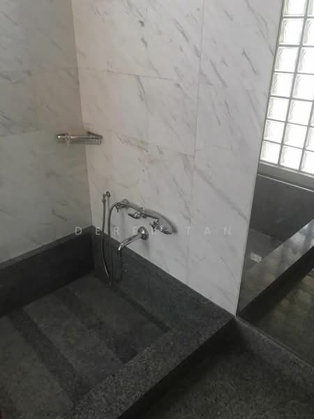 Water Place, 179 Tanjong Rhu Road, 3 Bedrooms, 1,227 sqft, Condominium For Rent, by Derek Tan, 23723061 - PropertyGuru.com.sg