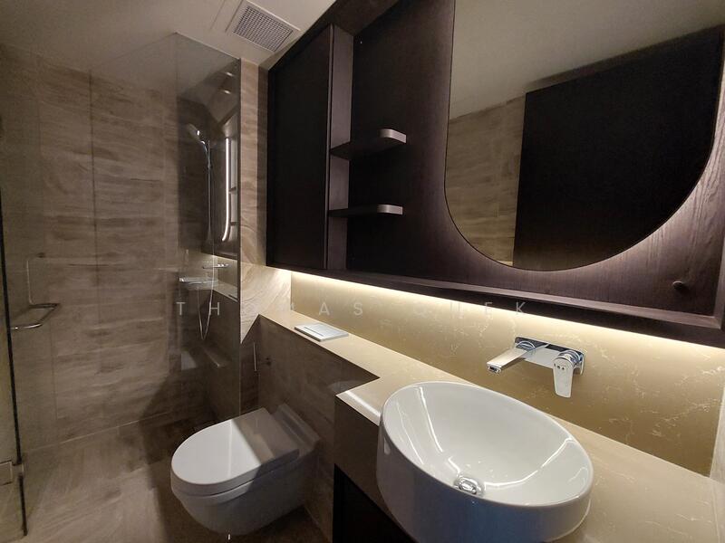 Neu at Novena, 27 Moulmein Rise, Newton / Novena, 2 Bedrooms, 549 sqft, Condominium For Sale, by Thomas Quek, 23724657 - common bath - PropertyGuru.com.sg