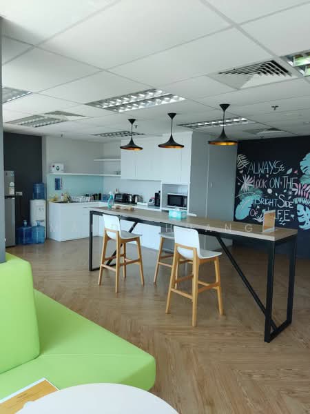 Fragrance Empire Building, 456 Alexandra Road, 4,703 sqft, Office For Rent, by Mandy Huang, 23726375 - CommercialGuru.com.sg