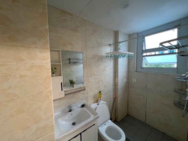 Crystal Lodge, 30 Geylang Lor 16, Room Rental, 300 sqft, Condominium For Rent, by Andrew Seah, 23727710 - PropertyGuru.com.sg