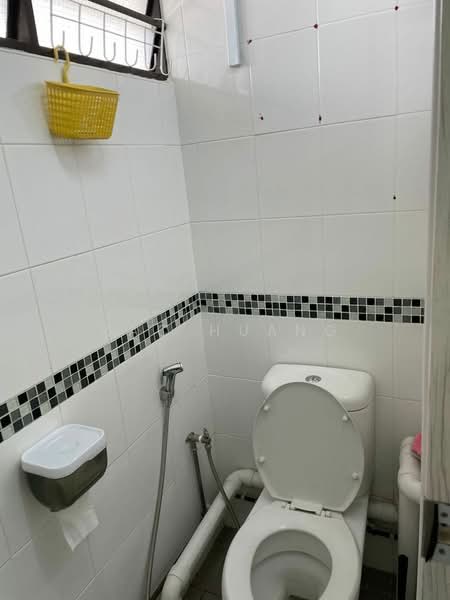 201D Tampines Street 21, 201D Tampines Street 21, 942 sqft, Office For Rent, by Zac Huang, 23728066 - CommercialGuru.com.sg