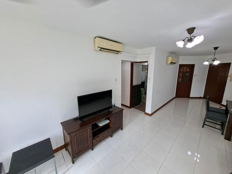 Melville Park, 18 Simei Street 1, Pasir Ris / Tampines, 2 Bedrooms, 930 sqft, Apartment For Rent, by J Han, 23728191 - Living Room - PropertyGuru.com.sg