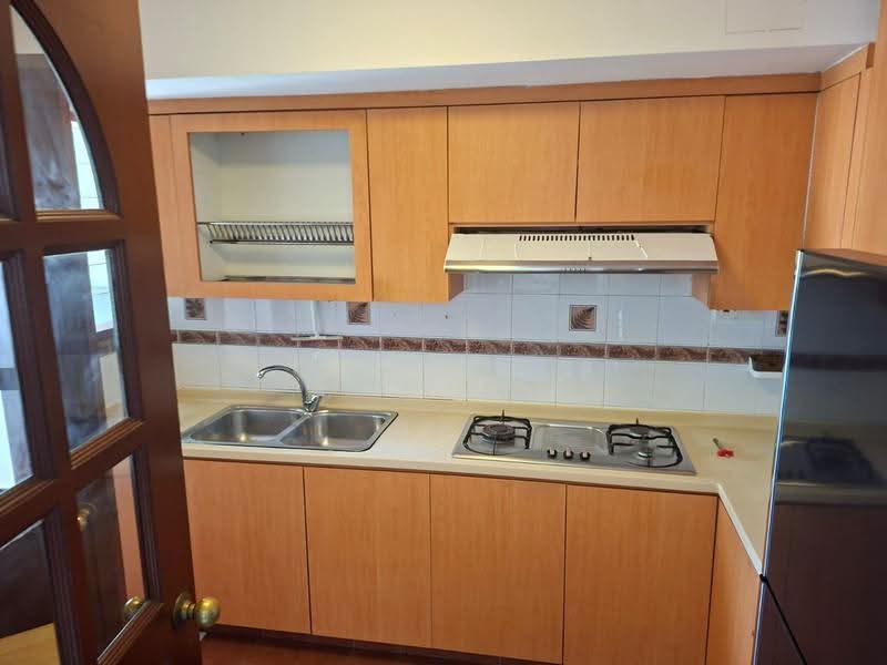Melville Park, 18 Simei Street 1, Pasir Ris / Tampines, 2 Bedrooms, 930 sqft, Apartment For Rent, by J Han, 23728191 - Kitchen - PropertyGuru.com.sg