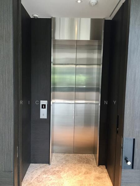 Private lift