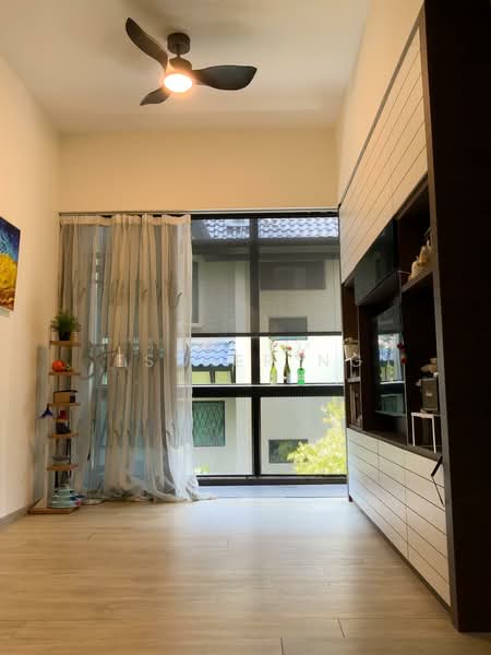 For Rent - The Orient