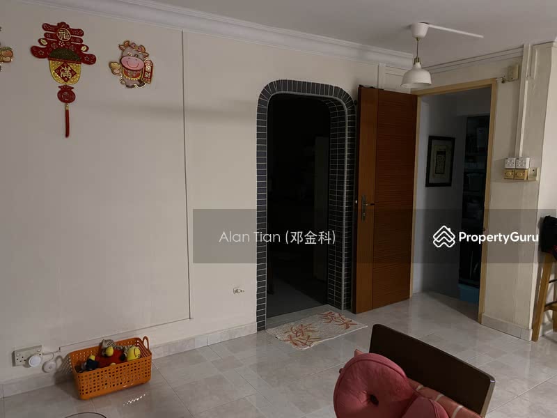 For Rent - 269B Queen Street