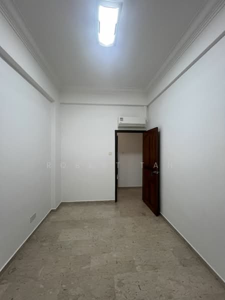 Eng Kong Green, 33 Eng Kong Crescent, 3 Bedrooms, 1,044 sqft, Condominium For Rent, by Robert Tan, 23732059 - PropertyGuru.com.sg