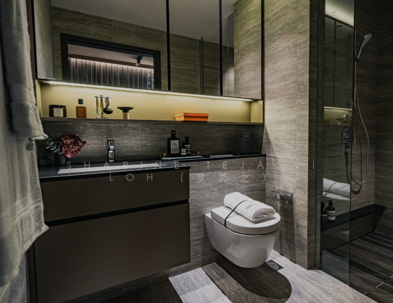 Hotel style washroom