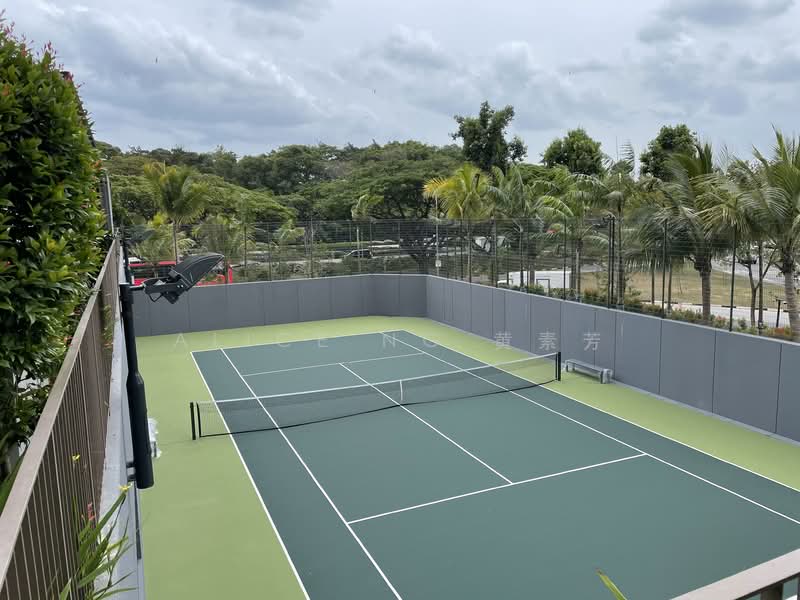 Seaside Residences, 10 Siglap Link, 1 Bedroom, 420 sqft, Apartment For Rent, by Alice Ng 黄素芳, 23734835 - enjoy a game of tennis! - PropertyGuru.com.sg