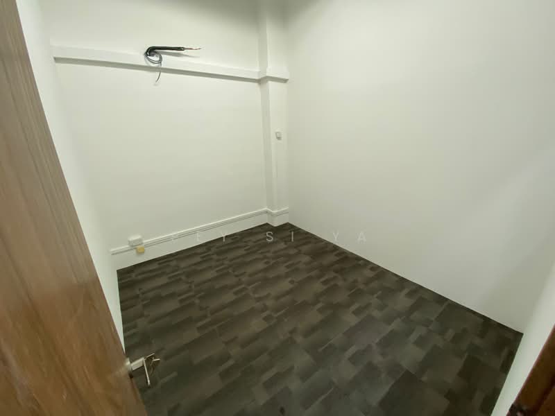 Northstar @ Amk, 7030 Ang Mo Kio Avenue 5, 105 sqft, Light Industrial (B1) For Rent, by Pey Si Ya, 23740898 - CommercialGuru.com.sg
