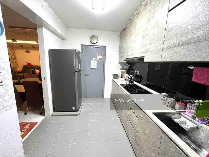 For Rent - 817C Keat Hong Link