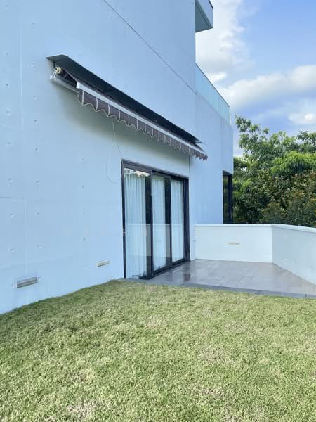 8 Nassim Hill, 8 Nassim Hill, 4 Bedrooms, 4,176 sqft, Condominium For Sale, by Serene Soh, 23742128 - PropertyGuru.com.sg