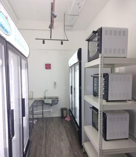 The Promenade @ Pelikat, 183 Jalan Pelikat, Hougang / Punggol / Sengkang, 183 sqft, Shop / Shophouse For Rent, by Lily Ho, 23743375 - Can fit big fridges. Previous trade included Bakery. - CommercialGuru.com.sg