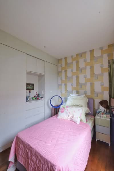 Miltonia Residences, 522 Miltonia Close, 3 Bedrooms, 1,173 sqft, Condominium For Sale, by Rey Ng, 23744411 - PropertyGuru.com.sg