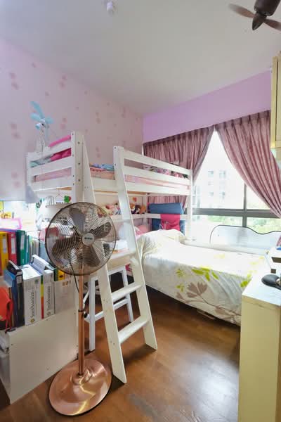 Miltonia Residences, 522 Miltonia Close, 3 Bedrooms, 1,173 sqft, Condominium For Sale, by Rey Ng, 23744411 - PropertyGuru.com.sg